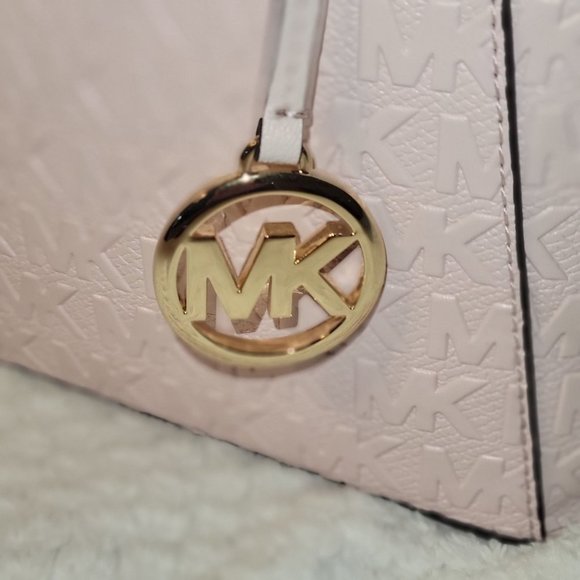 New MK Charlotte power Blush tote - Picture 5 of 12